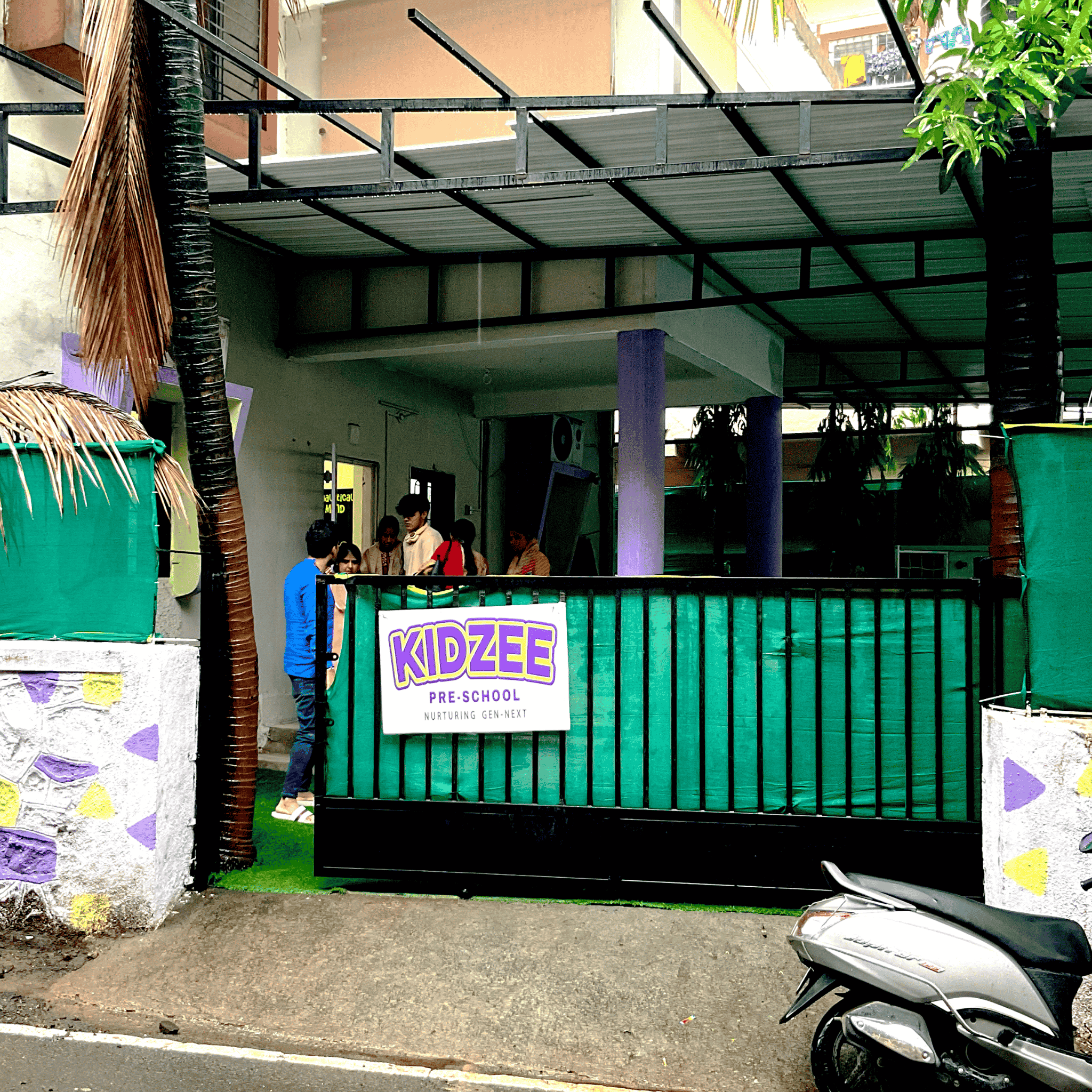 Welcoming entrance of Kidzee Preschool Kharadi